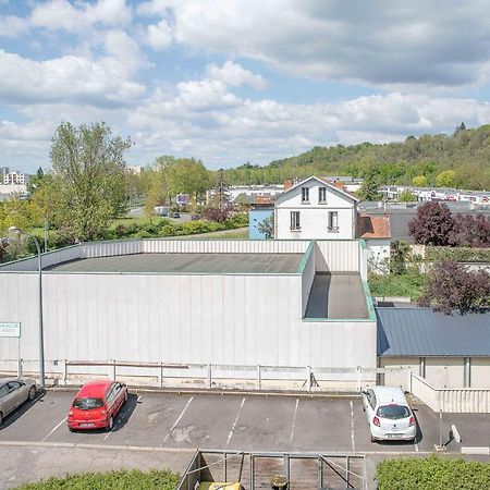 וישי Le Raymond - Appartement Proche Du Centre Sportif, Des Rives De L'Allier Et Du Centre-Ville - Parking מראה חיצוני תמונה