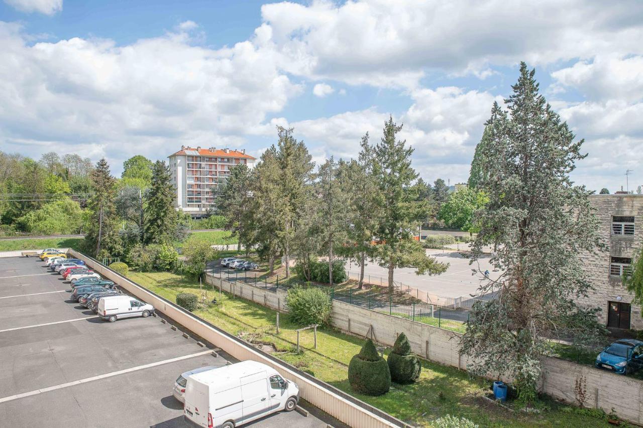 וישי Le Raymond - Appartement Proche Du Centre Sportif, Des Rives De L'Allier Et Du Centre-Ville - Parking מראה חיצוני תמונה
